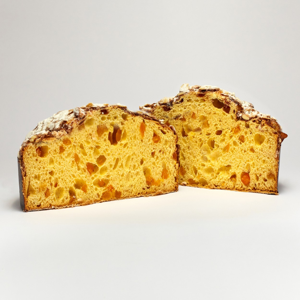 Colomba all’albicocca di Costigliole e Moscato d’Asti