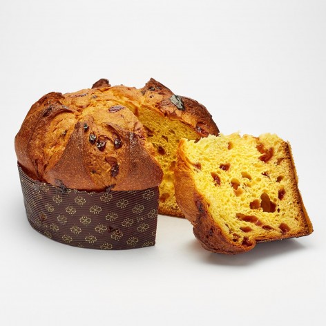 Panettone ai frutti di bosco mantecato al mascarpone