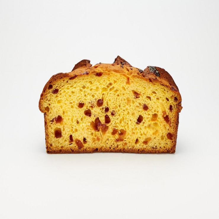 Panettone ai frutti di bosco mantecato al mascarpone