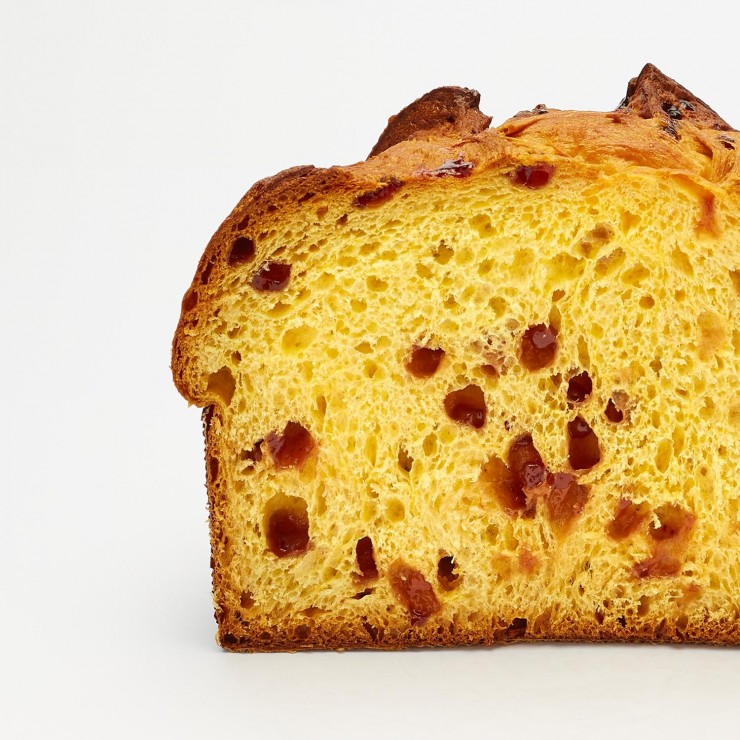 Panettone ai frutti di bosco mantecato al mascarpone